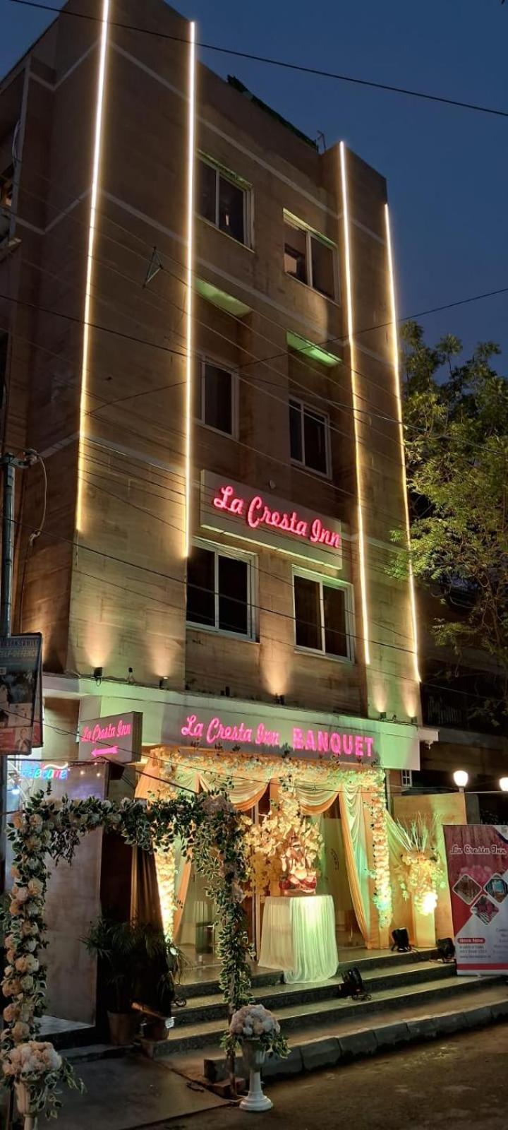 La Cresta Inn Калькутта Экстерьер фото