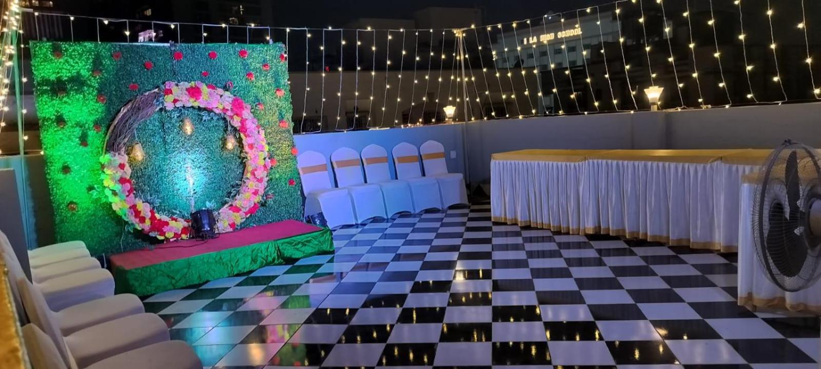 La Cresta Inn Калькутта Экстерьер фото