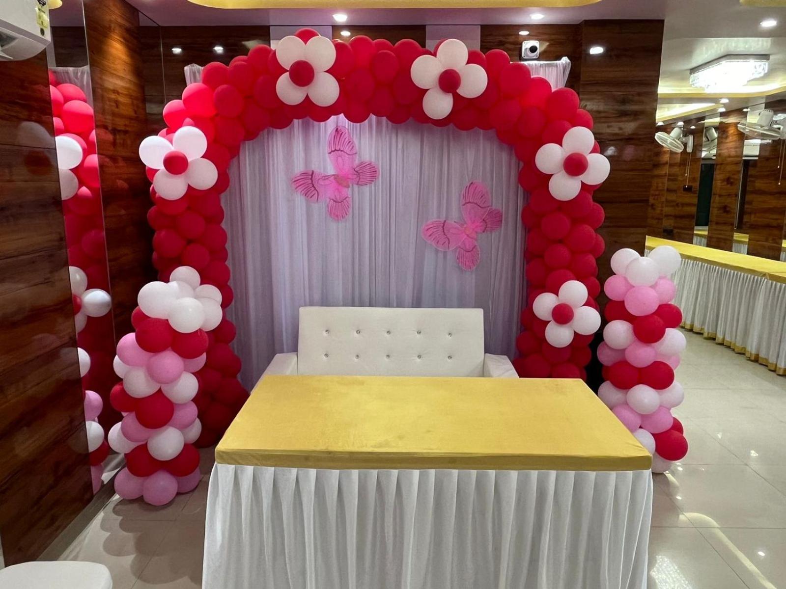 La Cresta Inn Калькутта Экстерьер фото